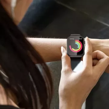 Pouzdro Defense360 pro Apple Watch 10 (42 mm) s černým sklem