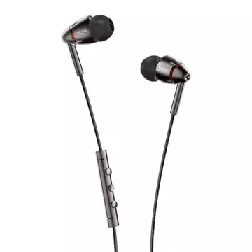 1MORE Quad Driver wired in-ear headphones