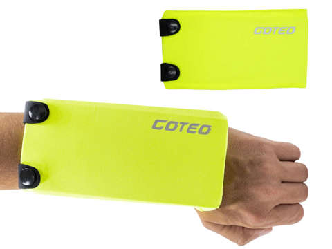 Goteo wristband case for phone 7.0 Green