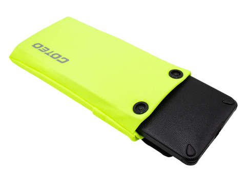 Goteo wristband case for phone 7.0 Green