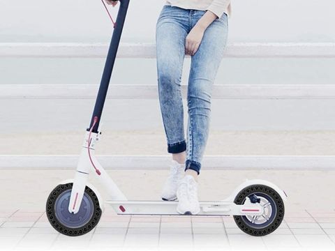 Alogy x2 8.3'' Tubeless Reifen für den Xiaomi Mijia M365 Black 02 Scooter