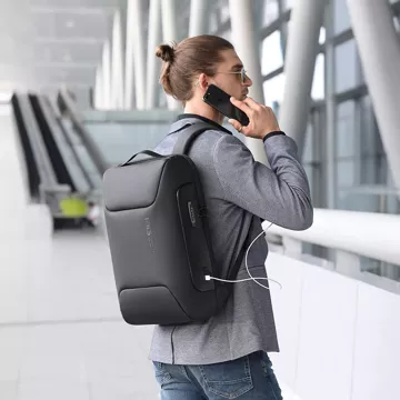 Bange Anti-Diebstahl-Rucksack wasserdicht für Laptop bis 15,6 "Multifunktional Schwarz