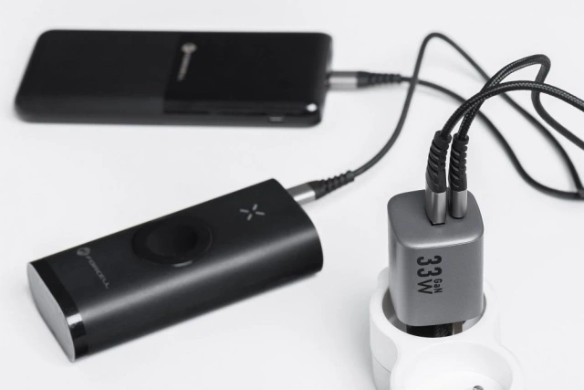 Nabíjačka FORCELL F-ENERGY GaN typ C USB A PD QC4.0 3A 33W šedá