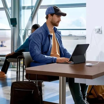 Ładowarka Sieciowa Ugreen X227 GaN 20W USB-C USB-A Biała