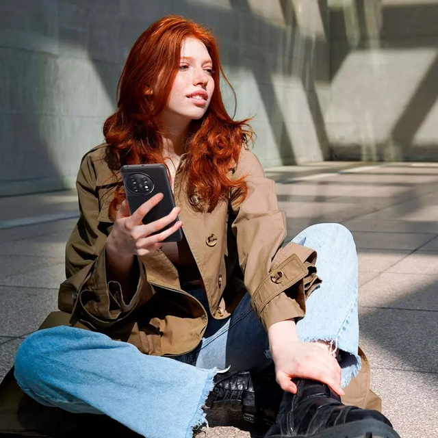 Ochranné puzdro na telefón Spigen Liquid Air pre OnePlus 11 5G Matte Black