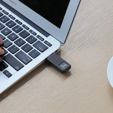 HOCO Pendrive UD6 16GB USB 2.0 Compact, Durable, Modern Design