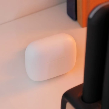 Slúchadlá Hoco EQ2 TWS, biele, Bluetooth 5.3, puzdro, 7h prevádzková doba