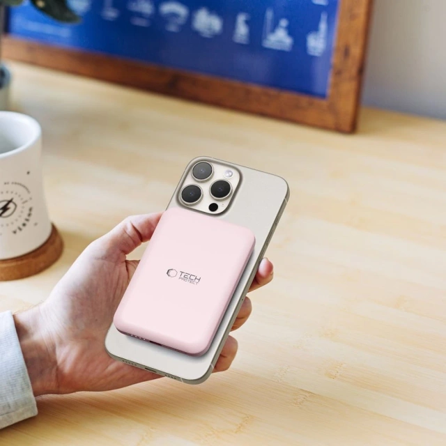 Magnetická powerbanka PB10 Lifemag Magsafe Power Bank 5000 mAh ružová