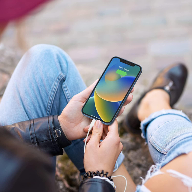 Kabel 1m Apple MD818ZM/A Lightning to USB kabel