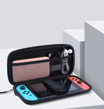 Чохол UGREEN для Nintendo Switch і аксесуарів S 26,5 x 10 x 13,5 см чорний (50275 LP145)