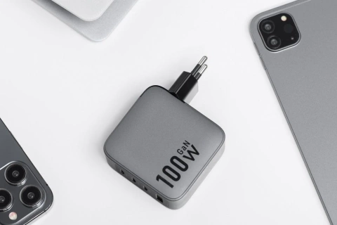 Зарядний пристрій Forcell GaN 100 Вт 3xUSB-C 1xUSB-A PD QC SFC