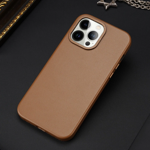 Kožený kryt Dux Ducis Grit pro iPhone 14 Pro Max Sleek Faux Leather Cover (kompatibilní s MagSafe) hnědý