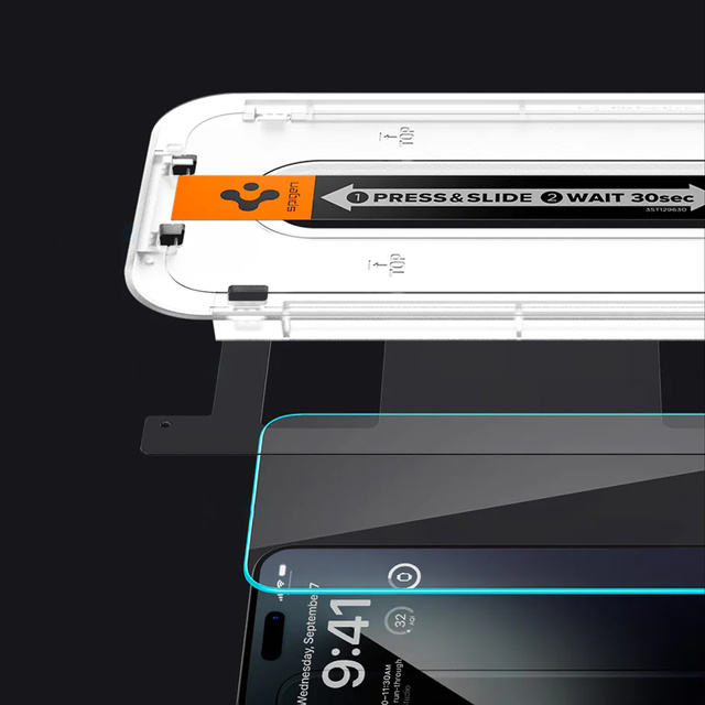2x Загартоване скло для iPhone 15 Pro Max Spigen Glas.TR "EZ FIT" Прозоре