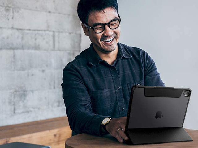 Etui Spigen Ultra Hybrid Pro pre Apple iPad Air 4 2020 / 5 2022 čierny