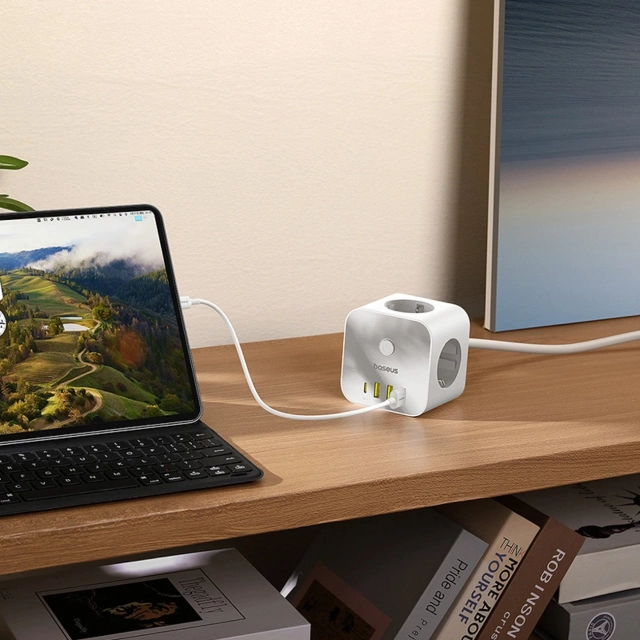 Kostka zasilająca Baseus PowerCombo 7w1 4000W 20W USB-C Biała