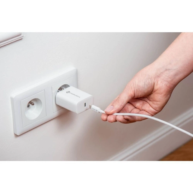 Forcell Fast Charger 25W PD QC 4.0 USB-C USB C to USB C Cable White