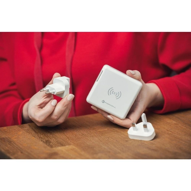 Cestovná nabíjačka Forcell 4v1 8000mAh QC3.0 USB-C powerbanka indukčná