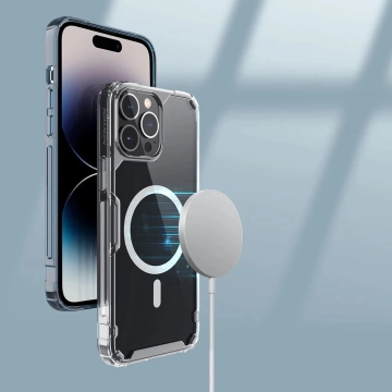 Броньований чохол Nillkin Nature Pro з MagSafe для iPhone 15 Pro Max - білий