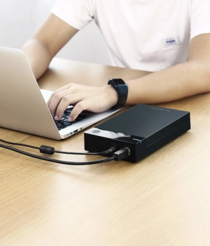 Корпус жорсткого диска Ugreen SATA 3.5'' USB 3.0 чорний (50422)