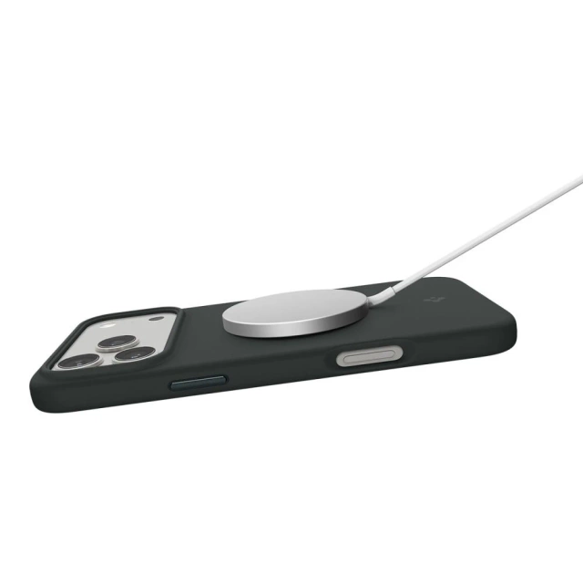 Etui do iPhone 17 Pro Spigen Silicone Fit Mag MagSafe Abyss Green