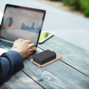 Powerbanka Tech-Protect PB12 LifeMag 20000mAh MagSafe čierna 15W