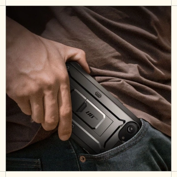 Etui Supcase Unicorn Beetle Pro iPhone 16e Black z klipsem