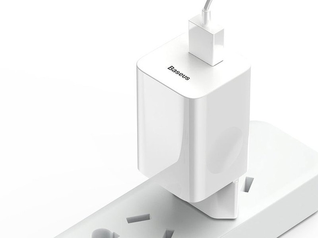Baseus USB EU Quick Charge QC 3.0 24W biela nástenná nabíjačka