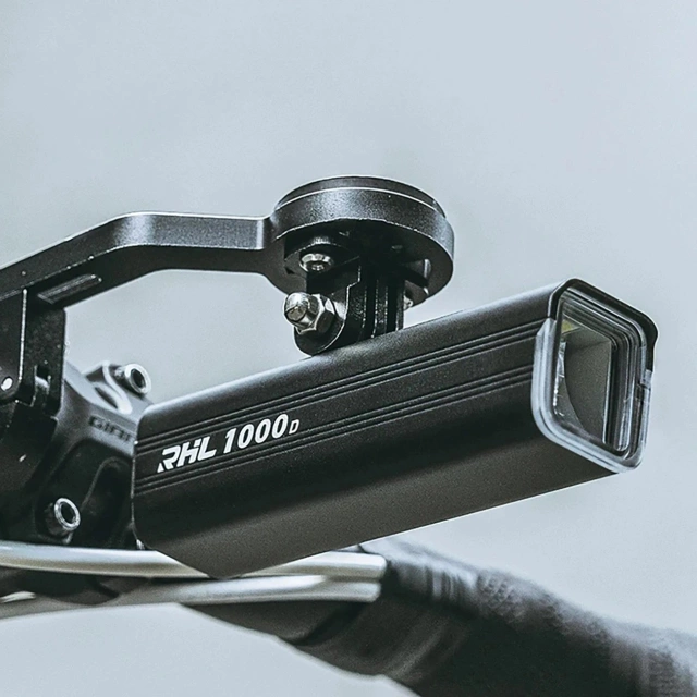 Lampka rowerowa Rockbros RHL1500 1500 lm + powerbank 5000 mAh IPX6 – czarna