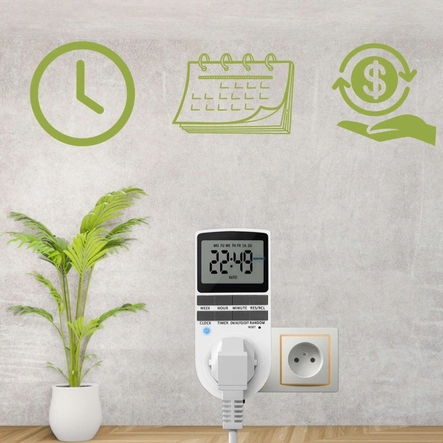 Timer on/off switch Energy saving LCD timer for EU socket white