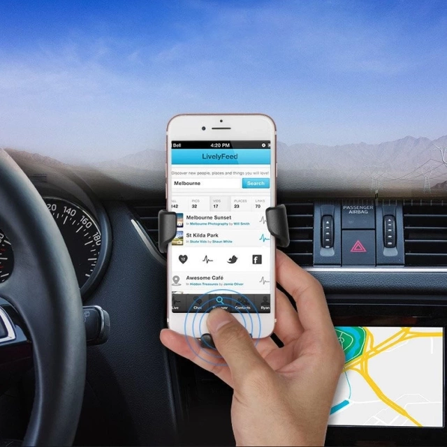 Držiak do auta H01 Čierny gravitačný držiak do auta na mriežku ventilácie