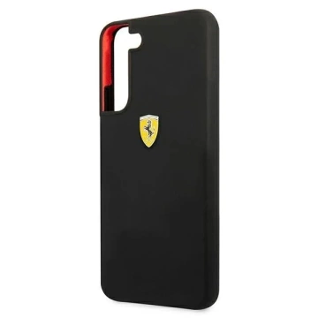Pevné puzdro Etui Ferrari FESSIHCS22MBK do Galaxy S22 S906 On Track Silikónové čierne/čierne