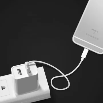 Сертифікований кабель Choetech Кабель USB-A - Lightning MFI 1,8 м білий (IP0027)