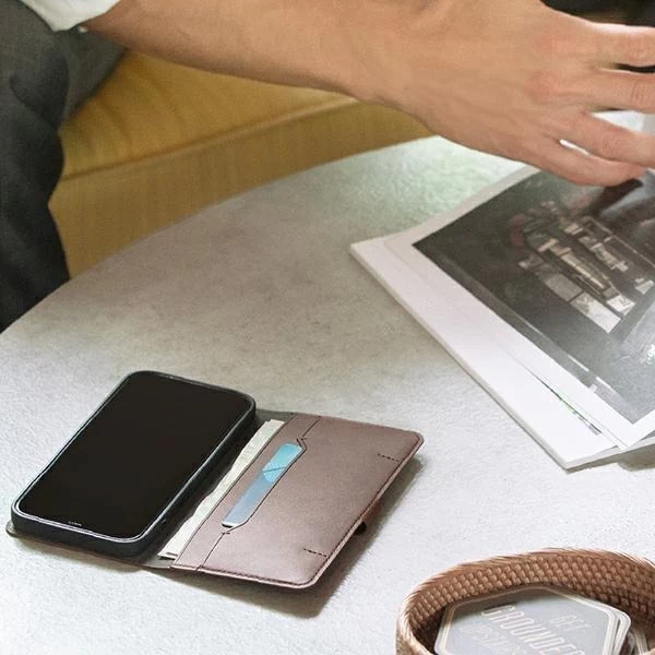 Puzdro UNIQ kniha Journa iPhone 12/12 Pro 6,1 "sivá / tmavo šedá