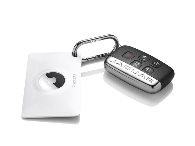 Чохол-брелок Spigen AirFit Card для Apple Airtag білого кольору