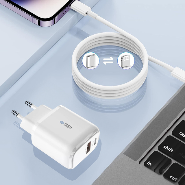C20W 2-ПОРТОВИЙ МЕРЕЖЕВИЙ ЗАРЯДНИЙ ПРИСТРІЙ PD20W/QC3.0 LIGHTNING CABLE БІЛИЙ