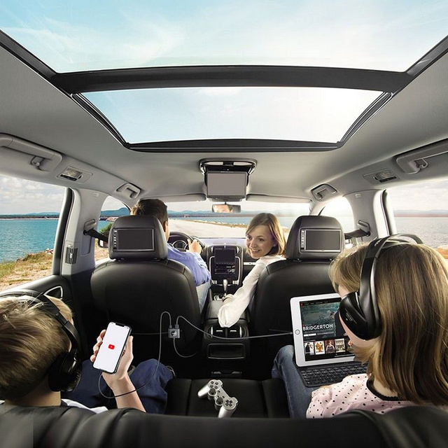 Nabíjačka do auta Joyroom JR-CL05 3x USB 2x USB-C 1,5m 72W čierna