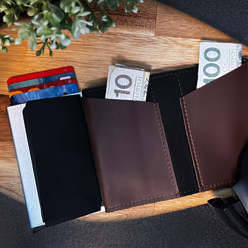 Alogy Smart Wallet with AirTag Air Tag card holder for cash RFID protection Brown
