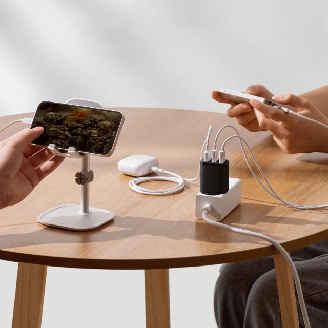 Baseus Compact 3x USB typ A 17W nástenná nabíjačka čierna