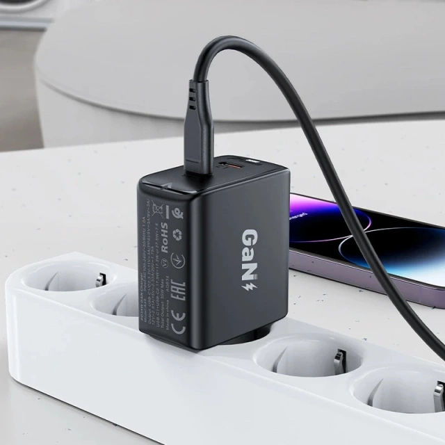 Čierna GaN 35W PD 2x USB C Acefast A49 nástenná nabíjačka - rýchla a bezpečná
