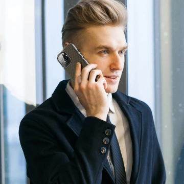 Kryt pouzdra Dux Ducis Fino pokrytý nylonovým materiálem iPhone 13 Pro zelený