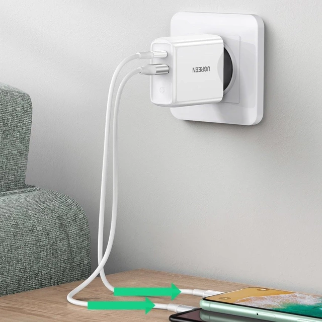 Ugreen szybka ładowarka sieciowa USB Typ C / USB 36 W Quick Charge 4.0 Power Delivery biały (60468 CD170)