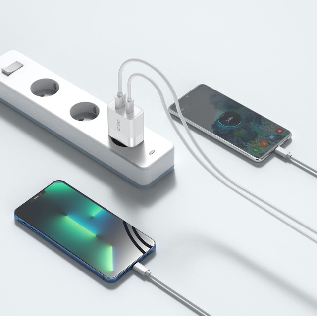 Nabíječka C30W 2-Port USB-C - USB PD30W / QC3.0 Bílá