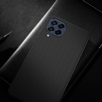Nillkin Textured Case Odolné vystužené puzdro s gélovým rámom a nylonom na zadnej strane Samsung Galaxy M53 5G čierne