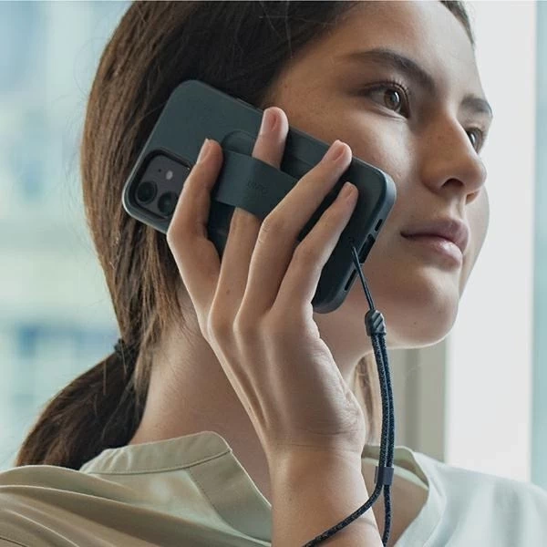 UNIQ case Heldro iPhone 12/12 Pro 6.1" white/natural frost Antimicrobial