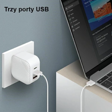 UNIQ Nástěnná nabíječka Verge Pro 66W Gan USB-C bílá/cloud bílá