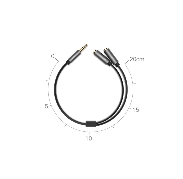 UGREEN kábel rozdeľovací kábel pre slúchadlá 3,5 mm mini jack AUX 20 cm (2 x audio výstup) strieborný (10532)