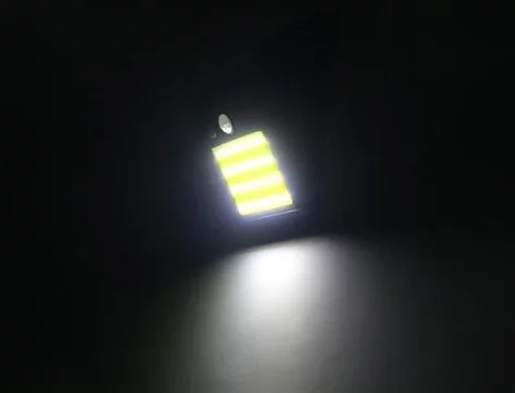 Lampa solarna LED  z czujnikiem ruchu i zmierzchu zewnętrzna 48 LED COB