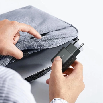 Joyroom USB-C 25W SFC / PPS / PD Netzwerkladegerät - Schwarzes USB-C / USB-C-Kabel 1 m