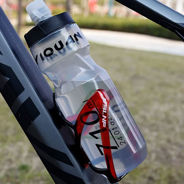 Кошик для пляшки з водою, напій, пляшка з водою, тримач для велосипеда, універсальний тримач для пляшки з водою, з місцем для Airtag, чорний і червоний