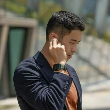 Pasek UNIQ Linus do Apple Watch Series 4/5/6/7/8/SE/SE2/Ultra 42/44/45mm Airosoft Silikón zielony/machovo zelená